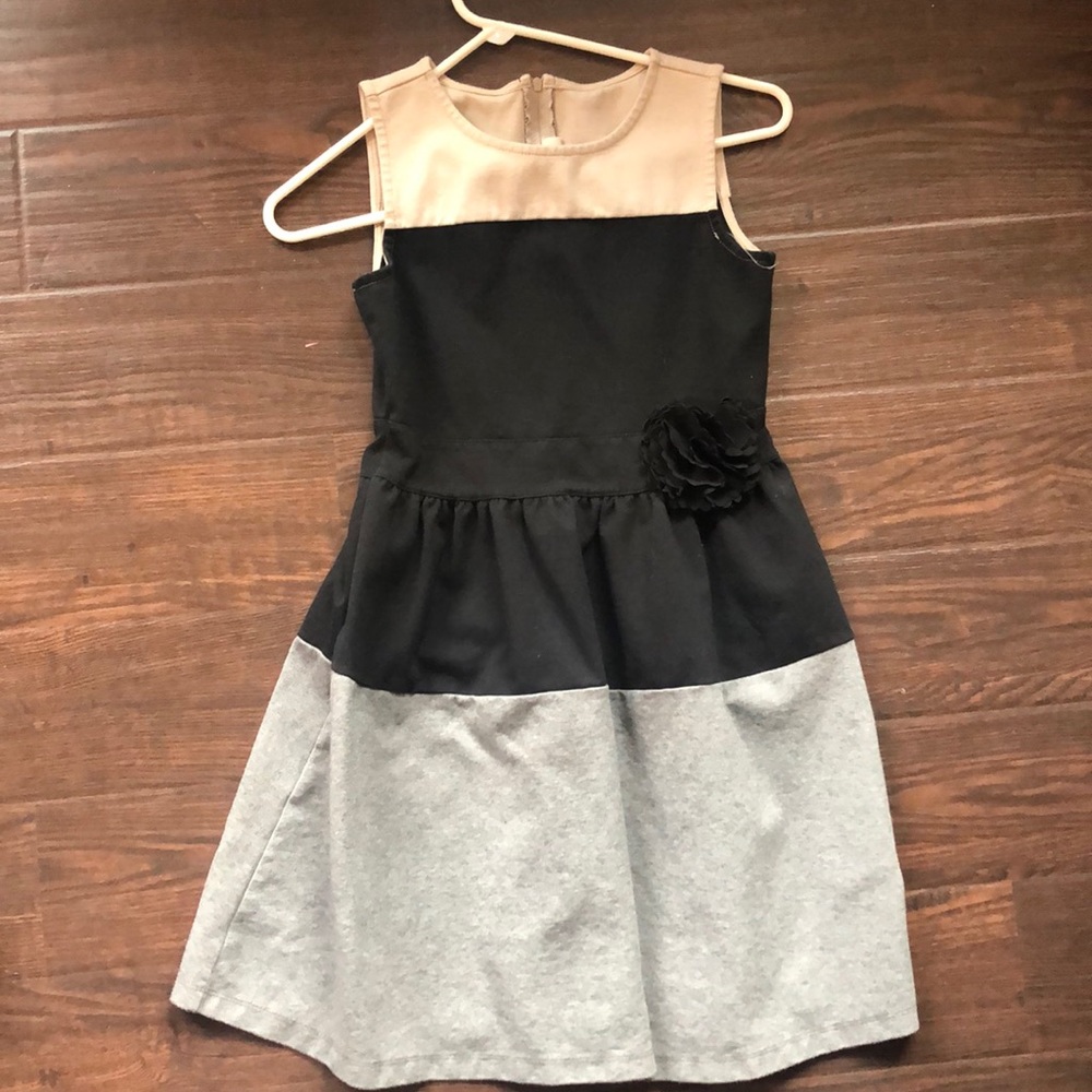Girls dress 10/12